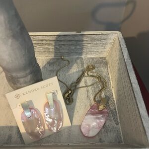 Kendra Scott Inez & Aragon